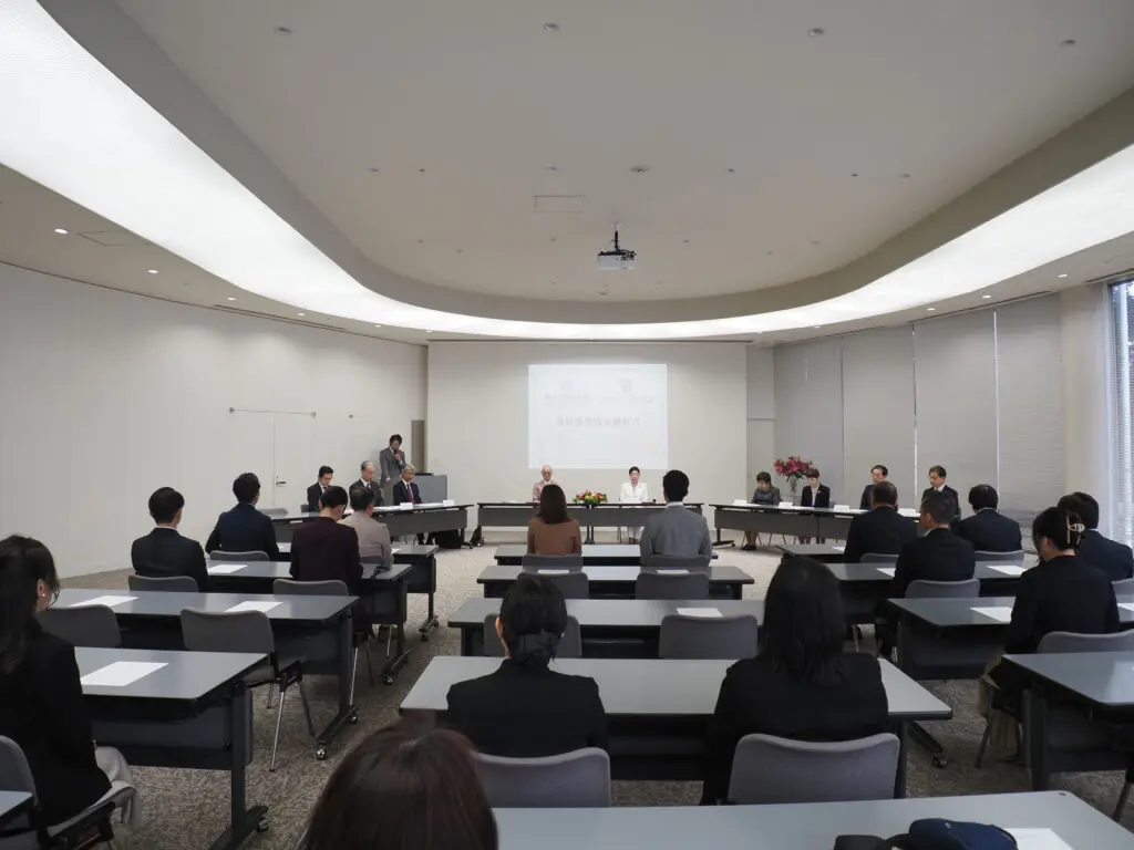 神奈川歯科大学と包括連携協定を締結しました | ミスパリ学園